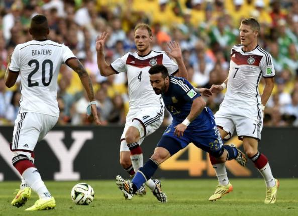 鹈鹕官方：锡安背靠背对阵老鹰将轮休